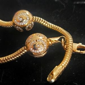 GENUINE PANDORA Disney Mickey Mouse Golden Swirl 14K Gold CZ Clip